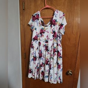 Torrid White Floral Midi Dress